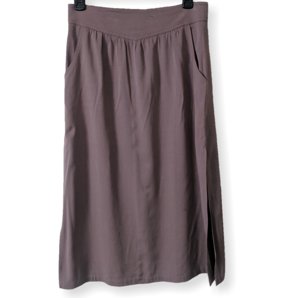 Blush midi skirt w side slits NWOT